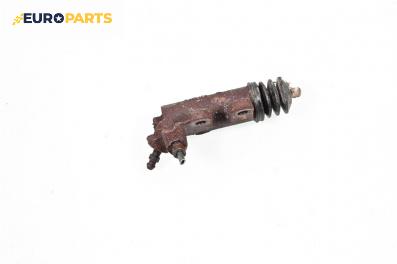 Долна помпа за съединител за Toyota Corolla Verso II (03.2004 - 04.2009)