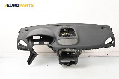 Арматурно табло  за Renault Clio III Hatchback (01.2005 - 12.2012)