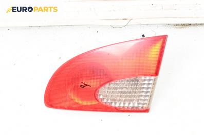 Вътрешен стоп за Toyota Avensis I Station Wagon (09.1997 - 02.2003), комби, позиция: дясна