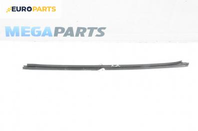 Уплътнение стъкло за Audi A4 Sedan B6 (11.2000 - 12.2004), 4+1 вр., седан, позиция: предна, дясна