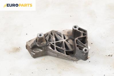 Лапа двигател за Volkswagen Golf IV Hatchback (08.1997 - 06.2005) 1.6, 100 к.с.