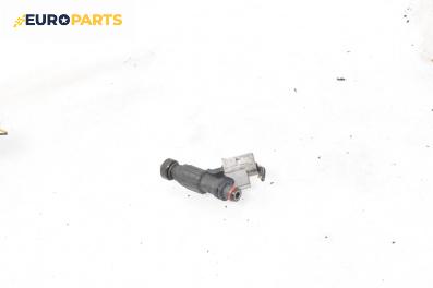 Дюза бензин за Toyota Corolla E12 Hatchback (11.2001 - 02.2007) 1.6 VVT-i (ZZE121), 110 к.с.