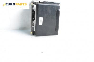 Пепелник за Renault Laguna I Grandtour (09.1995 - 03.2001)