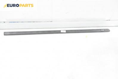 Лайсна за Nissan Primera Hatchback II (06.1996 - 07.2002), хечбек, позиция: предна, лява