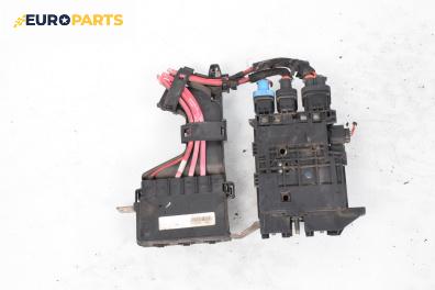 Клема плюсов кабел за Renault Megane III Hatchback (11.2008 - 12.2015) 2.0 CVT (BZ0G, BZ1P), 140 к.с.