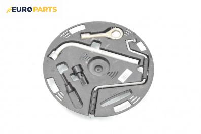 Стойка с инструменти за Ford Focus I Hatchback (10.1998 - 12.2007)