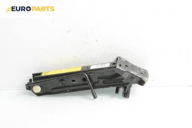 Крик за Ford Focus I Hatchback (10.1998 - 12.2007)