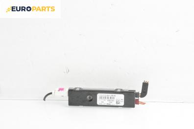 Усилвател антена за Mercedes-Benz E-Class Sedan (W212) (01.2009 - 12.2016), № A2128201689