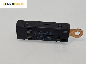 Усилвател антена за Mercedes-Benz GLA Class SUV (X156) (12.2013 - 02.2020), №  A1568200089