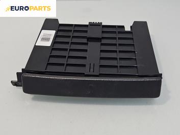 Поставка за чаши за Chevrolet Kalos Hatchback (T200) (01.2003 - 12.2008)