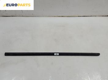 Външни лайсни за Nissan Primera Hatchback II (06.1996 - 07.2002), хечбек, позиция: предна