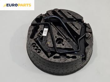 Стойка с инструменти за Opel Astra H Hatchback (01.2004 - 05.2014)