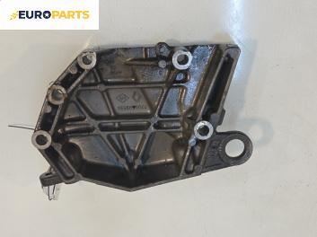 Лапа двигател за Renault Clio I Hatchback (05.1990 - 09.1998) 1.2 (B/C57R), 54 к.с.