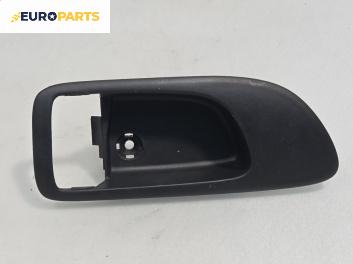 Интериорна пластмаса за Mazda 6 Hatchback I (08.2002 - 12.2008), 4+1 вр., хечбек, позиция: предна