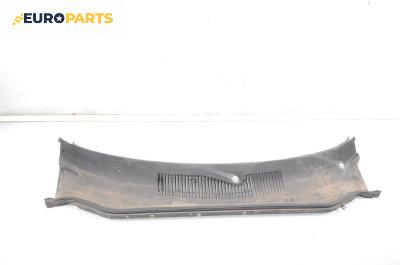 Кора под чистачки за Fiat Palio Weekend (04.1996 - 04.2012), 4+1 вр., комби