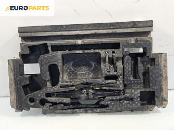 Стойка с инструменти за Land Rover Range Rover Sport I (02.2005 - 03.2013)