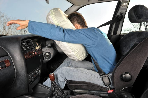 Retrofitting a lifesaver airbag - is that even possible?